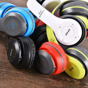 Produits Tendances Casque Audio 3,5 Mm sans Fil Prise en Charge Carte SD Mobile Casque Hifi Pliable Écouteurs sans Fil P47